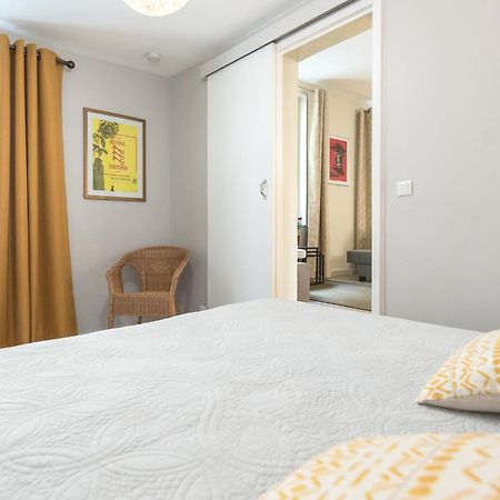 Charme Au Coeur D'Avignon Lägenhet Exteriör bild